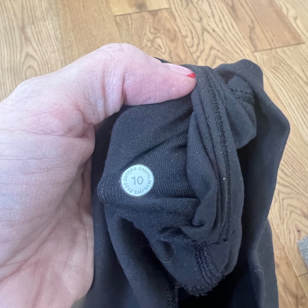 Lululemon High waisted Wunder Under leggings - Picture 2 of 2